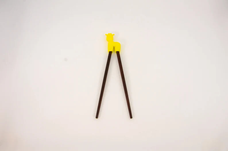 Simpo Kids Chopsticks with Cute Little Animal Helper - Ecoesse 
